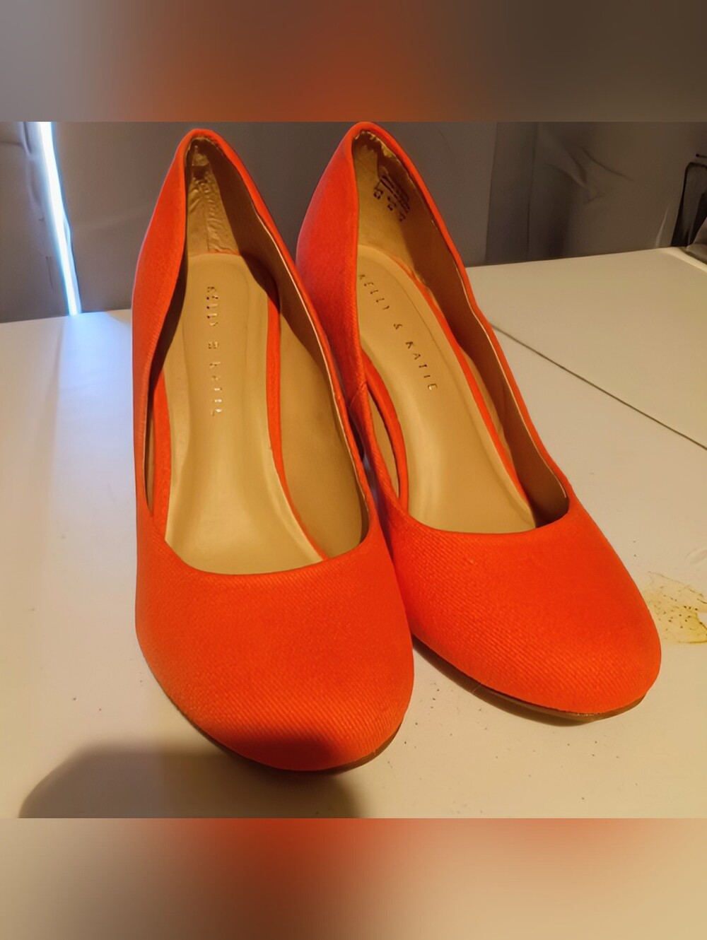 🍈 Kelly & Katie Salmon Pink High Heel Pumps — Size 8.5 - Picture 2 of 9
